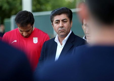 ممبینی: شاید هفته‌های اول لیگ بدون VAR برگزار شود/ باید چندین ورزشگاه به‌روز داشته باشیم
