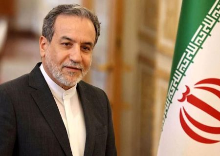 وزیر امور خارجه؛جمهوری اسلامی ایران در حفاظت و دفاع از منافع و تمامیت ارضی وملت، هیچ حد و مرزی برای خود قائل نیست.