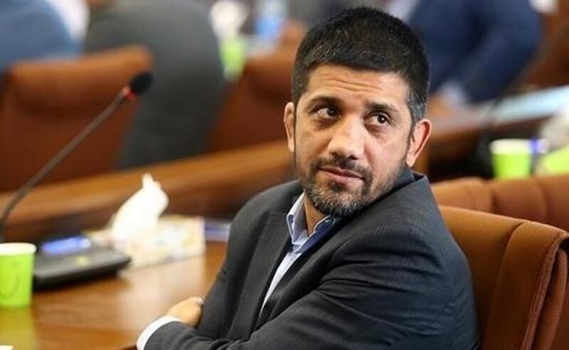 علیرضا دبیر رییس فدراسیون کشتی به یکی از گزینه‌های جدی برای تصدی گری ریاست فدراسیون فوتبال