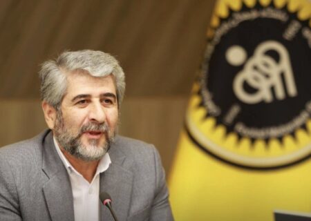 VAR خریداری شده باشگاه سپاهان به نقش جهان رسید.