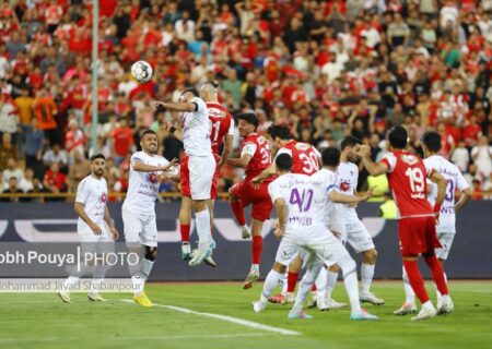 لیگ برتر فوتبال – دیدار تیم های پرسپولیس و هوادار دراستادیوم آزادی