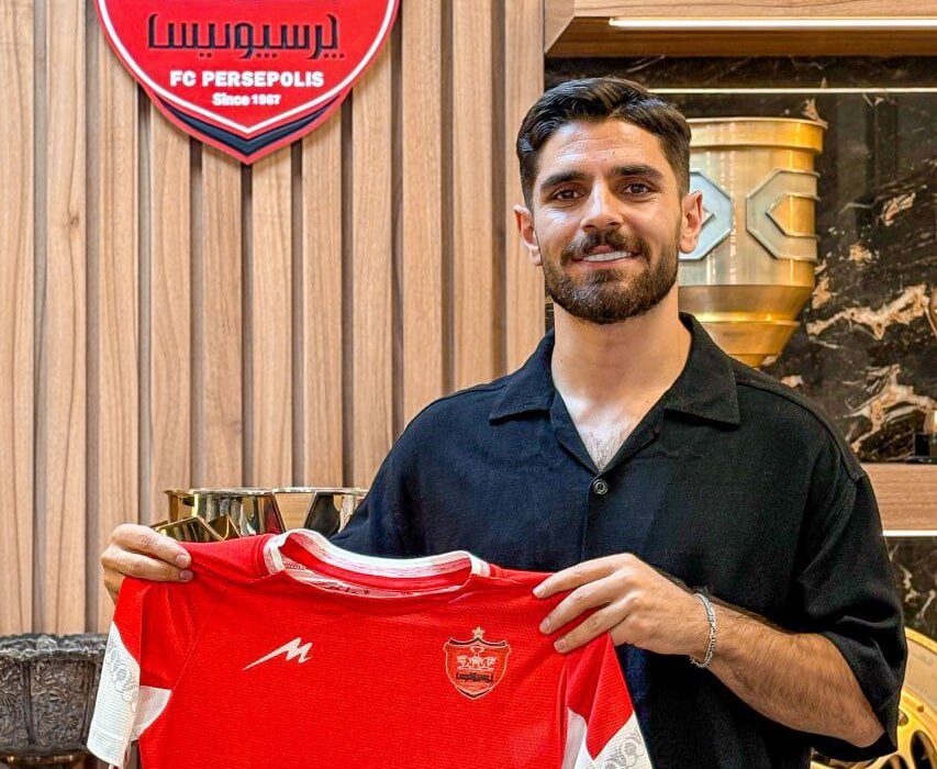 قرارداد محمد عمری با پرسپولیس تمدید شد