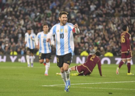 شب تاریخی مسی؛ هنرنمایی در وداع با آلبی‌سلسته در آستانه جام جهانی