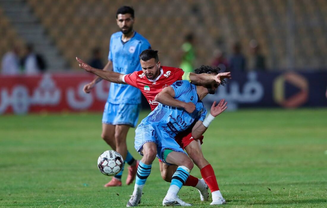 پرهیجان بود، حیف که گل نداشت چادرملو صفر – پرسپولیس صفر: ماردن لاک!