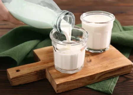 میزان مصرف شیر روزانه؛ هر رده سنی چقدر لبنیات نیاز دارد؟