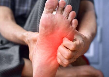 داغی کف پا در شب؛ نشانه دیابت و اختلالات عصبی است