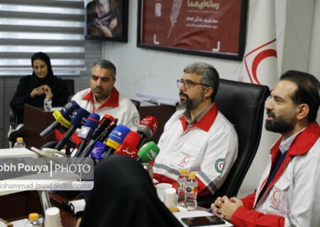 هلال احمر: اجرای ۴۸۸ پروژه محرومیت‌زدا و توزیع ۲۰۹ هزار بسته معیشتی