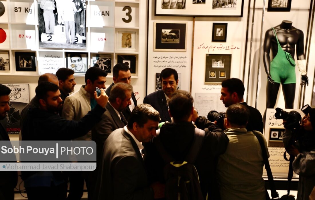 افتتاح نمایشگاه آقا تختی با حضور وزیر ورزش و جوانان