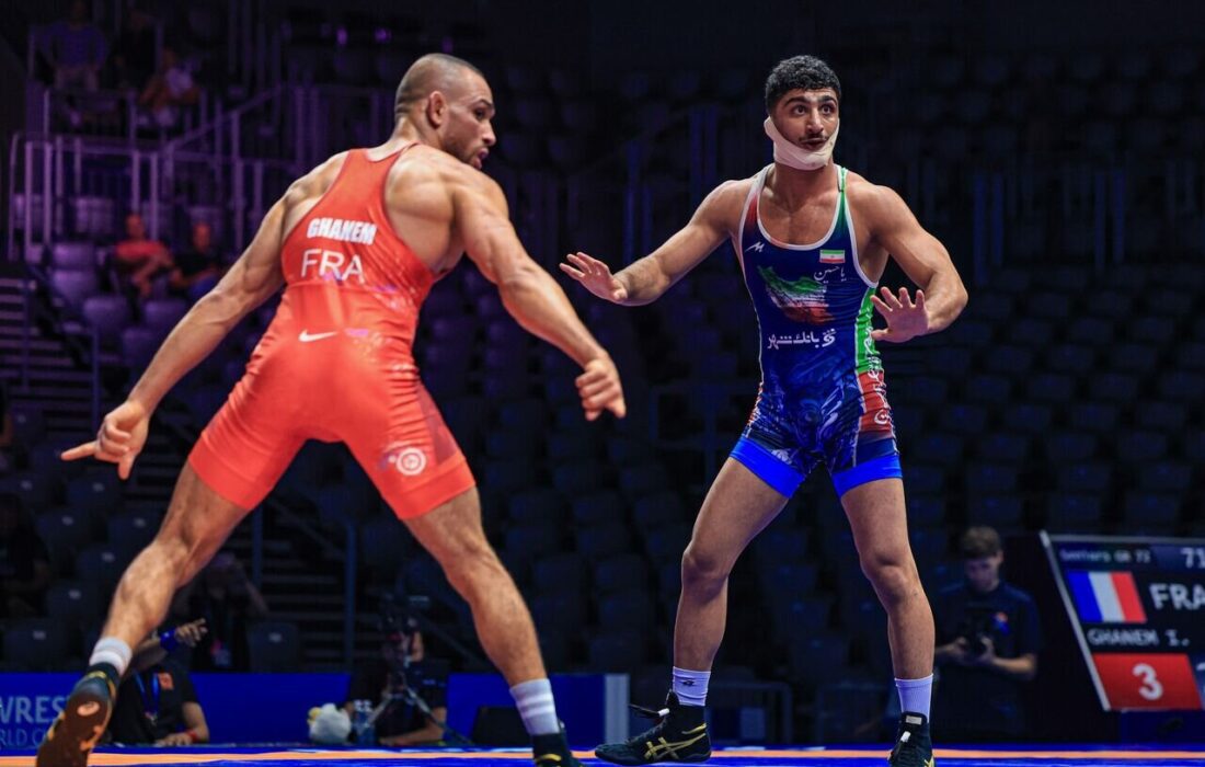 غیرت دانیال سهرابی طلایی شد؛ پاداش ۴.۲ میلیاردی به کشتی‌گیری که خونریزی لب و چانه، او را از فینال دور کرد!