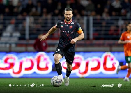 پرسپولیسِ اوسمار صدر را تسخیر کرد/ جادوی سروش در شب جنجالی VAR