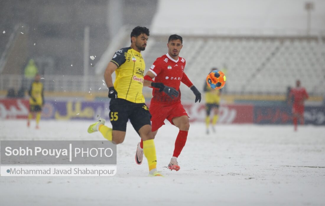 پرسپولیس با شکست سپاهان بر بام لیگ برتر نشست