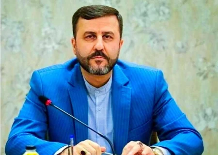 غریب‌آبادی با سفرای ۹ کشور درباره مقابله با تحریم‌های یک‌جانبه گفت‌وگو کرد